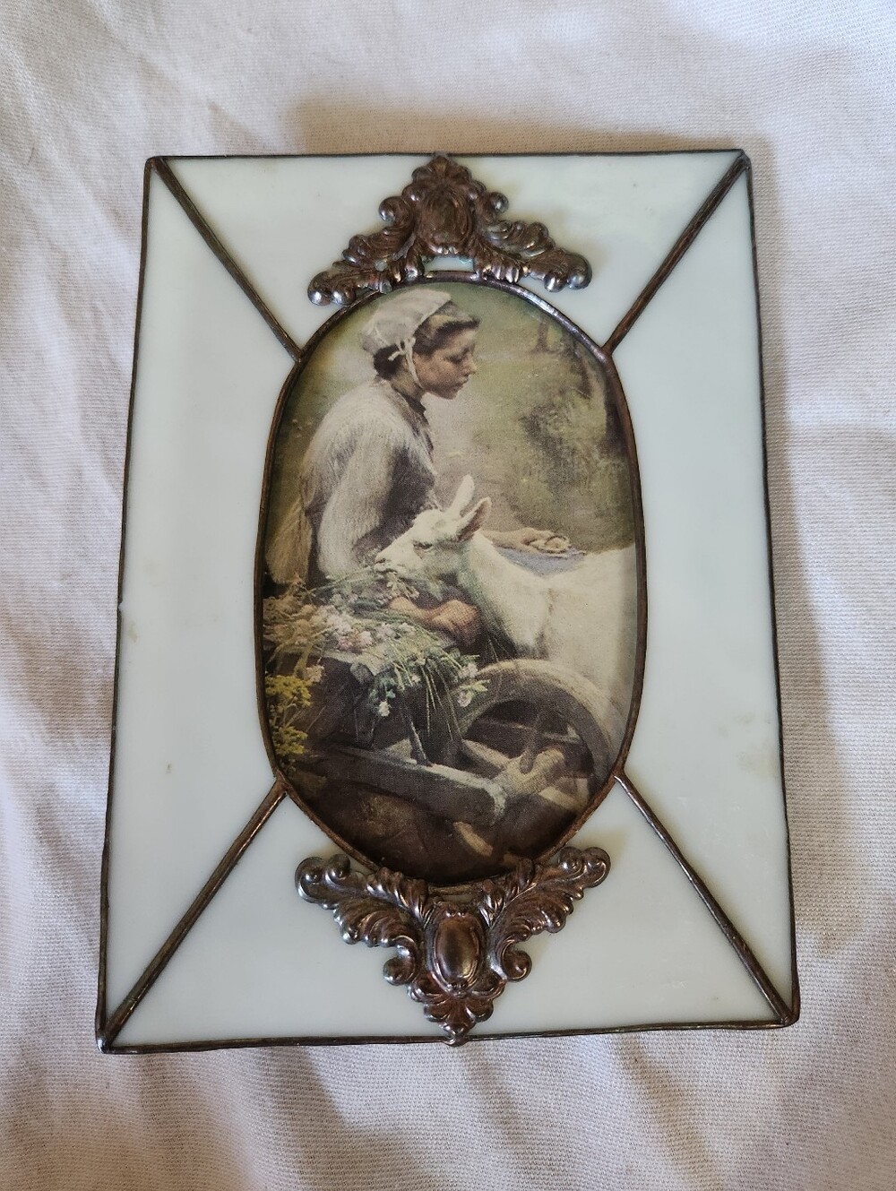 Vintage Style Ornate White Milk Glass Picture Frame Victorian Cottage 5x7